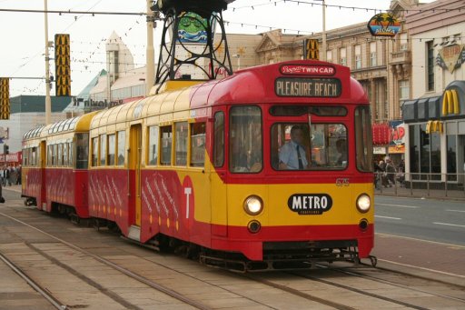 Blackpool Tramway tram 675 at Central Pier
