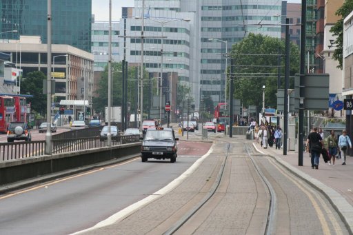 Croydon Tramlink croydon route at George Street/Wellesley Road junction
