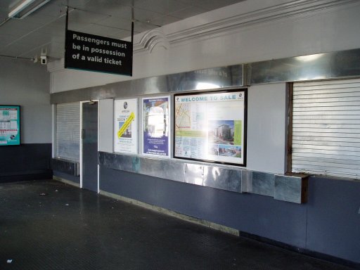 Metrolink stop at Sale