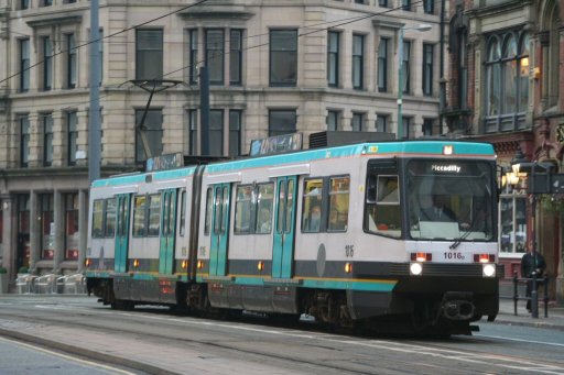 Metrolink tram 1016 at High Street