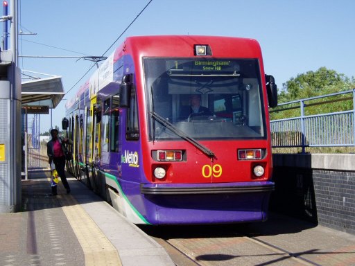 Midland Metro tram 09 at Winson Green, Outer Circle stop