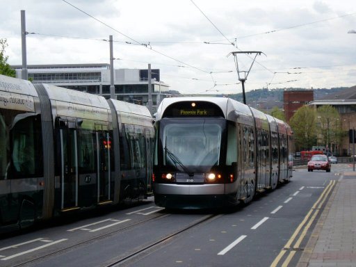 Nottingham Express Transit tram 210 at Middle Hill