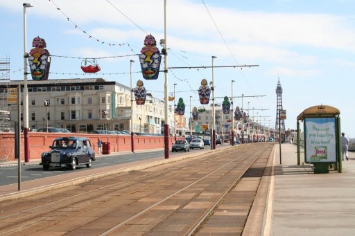Blackpool Tramway tram stop at Warley Road