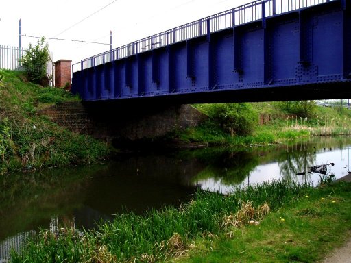Midland Metro Line One at near Black Lake
