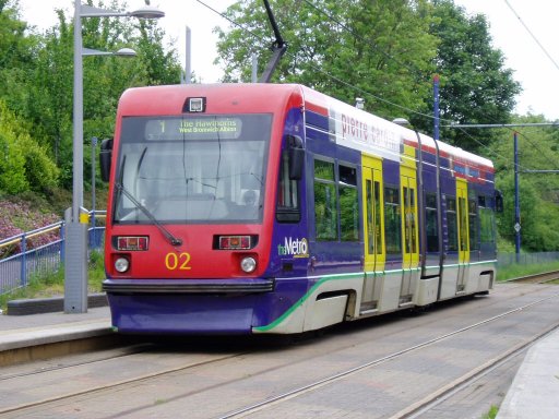 Midland Metro tram 02 at Priestfield stop