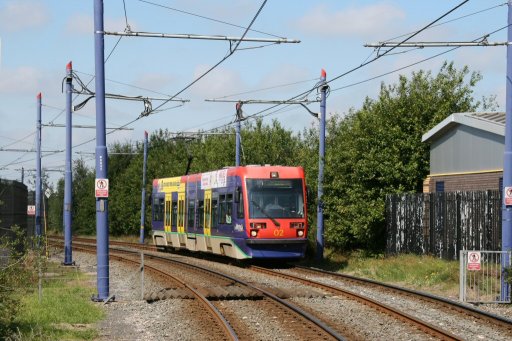 Midland Metro tram 02 at Wednesbury