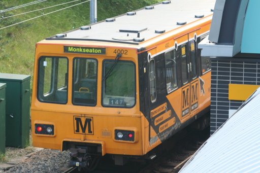 Tyne and Wear Metro unit 4002 at Pelaw station