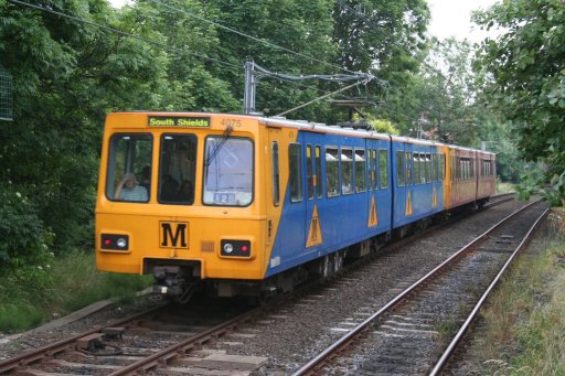 Tyne and Wear Metro unit 4075 at West Jesmond