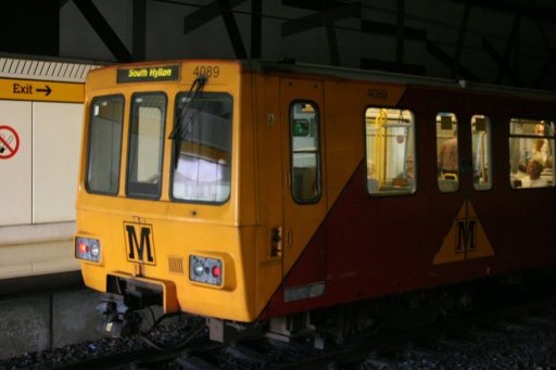 Tyne and Wear Metro unit 4089 at Jesmond station