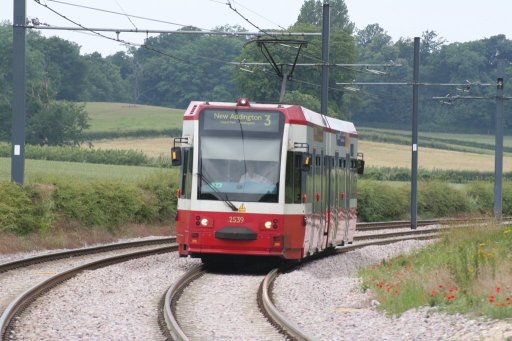 Croydon Tramlink tram 2539 at Gravel Hill