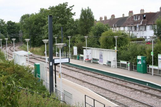 Croydon Tramlink tram stop at Blackhorse Lane