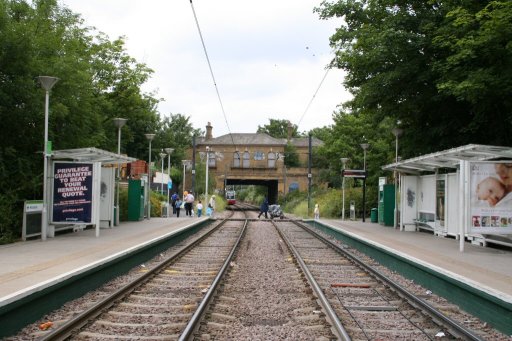 Croydon Tramlink tram stop at Woodside