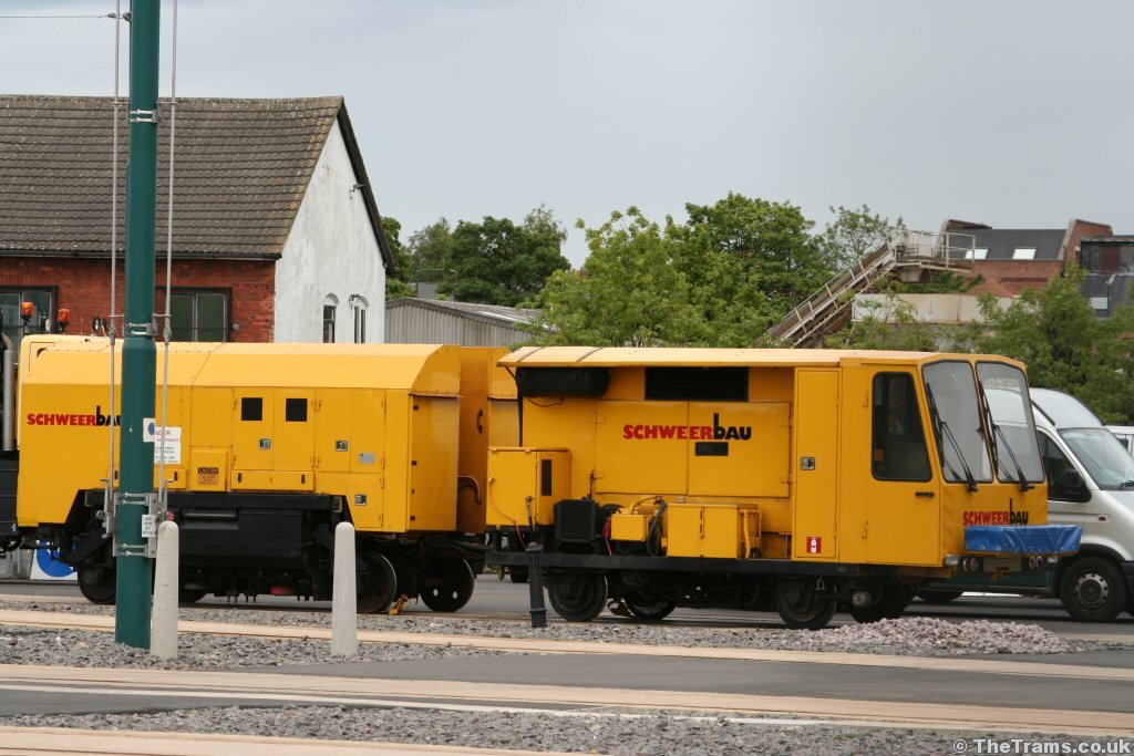 Picture of Nottingham Express Transit rail grinding TheTrams.co.uk