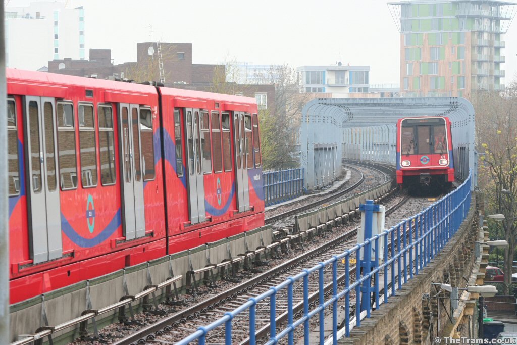 Picture of Docklands Light Railway Bank route at near Westferry ...