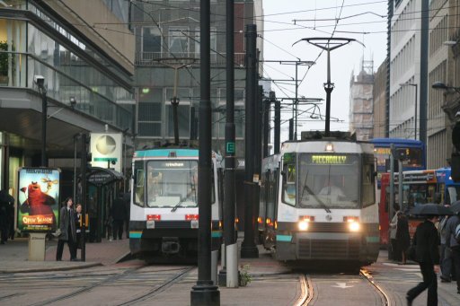 Metrolink tram 2006 at Mosley Street