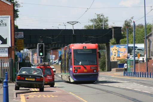 Midland Metro tram 16 at Bilston Road, Wolverhampton