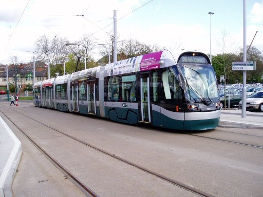 Nottingham Express Transit tram 207 at The Forest stop