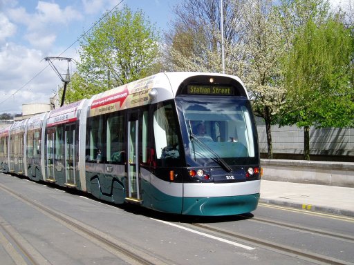 Nottingham Express Transit tram 212 at Goldsmith Street