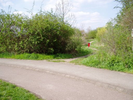 Nottingham Express Transit tram stop at Compton Acres