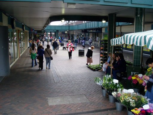 Nottingham Express Transit Beeston Town Centre at Beeston Town Centre stop