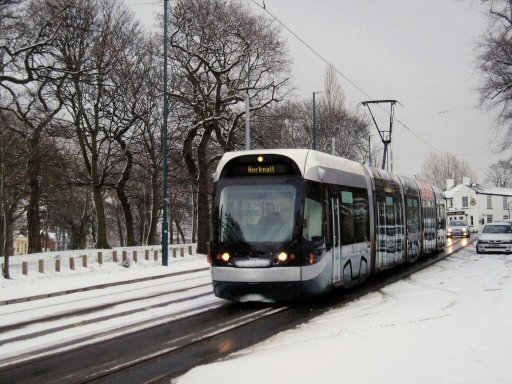 Nottingham Express Transit tram 210 at Mount Hooton Road