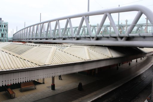 Nottingham Express Transit tram stop at Nottingham Station