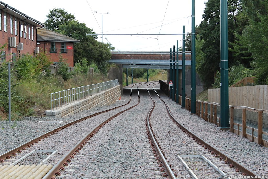 Picture of Nottingham Express Transit Clifton route at Ruddington Lane