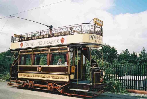 Pictures tram 20 at Old Colonial