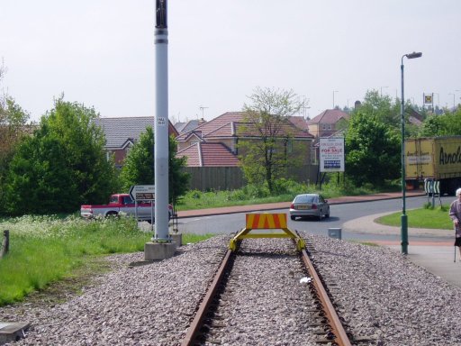 Sheffield Supertram tram stop at Halfway