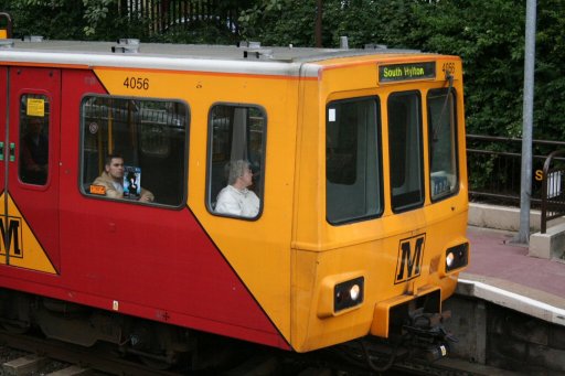Tyne and Wear Metro unit 4056 at Ilford Road station